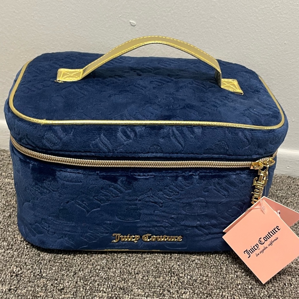 NEW Juicy Couture Travel Makeup Case